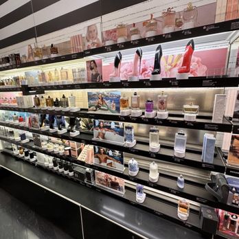 SEPHORA - Perfumes/colognes and testers.. - Cosmetics & Beauty Supply Near Me - Studio City, California