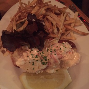 Mary's Fish Camp - Lobster roll!! (5 stars) - Seafood Near Me - New York, New York Mary's Fish Camp - Lobster roll!! (5 stars) - Seafood Near Me - New York, New York