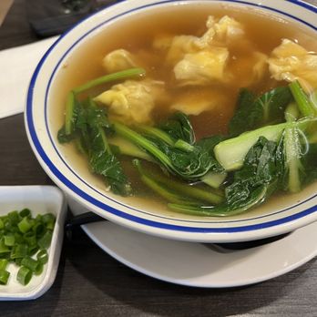 Yi Xin Cafe - N16. Shrimp Wonton Egg Noodles in Soup - Hong Kong Style Cafe Near Me - Honolulu, Hawaii Yi Xin Cafe - N16. Shrimp Wonton Egg Noodles in Soup - Hong Kong Style Cafe Near Me - Honolulu, Hawaii