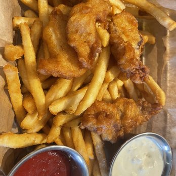 Crush Lounge - Fish n' Chips - Venues & Event Spaces Near Me - Napa, California Crush Lounge - Fish n' Chips - Venues & Event Spaces Near Me - Napa, California