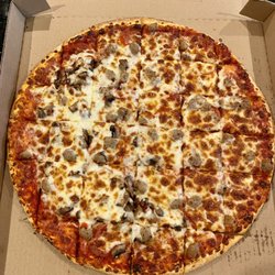 Hometowne Pizza - XL three topping