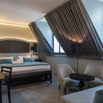 Hôtel d'Aubusson - Chambre Grand Luxe - Hotels Near Me - Paris, 75 Hôtel d'Aubusson - Chambre Grand Luxe - Hotels Near Me - Paris, 75