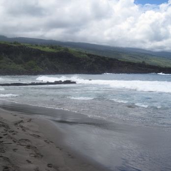 Ho'okena Beach Park - Parks Near Me - Captain Cook, Hawaii