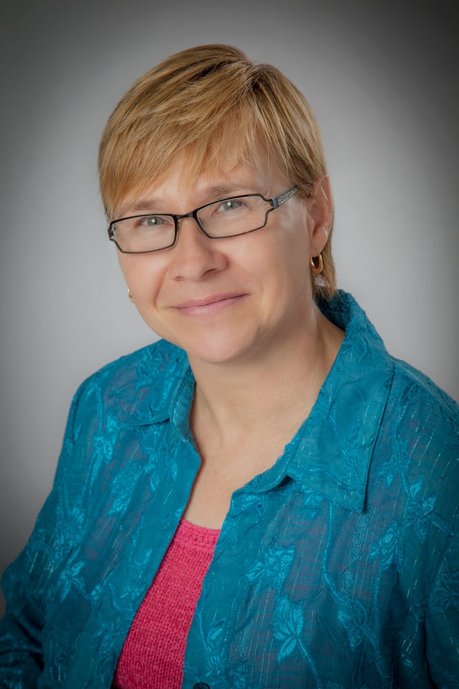 Lois Zsarnay, LMFT BCPC RD - grief counselor in Ventura, CA