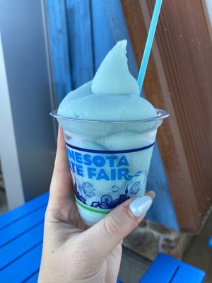 The Blue Barn by null