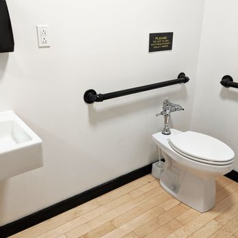Doughnut Plant - Bathroom (clean) - Donuts Near Me - Brooklyn, New York