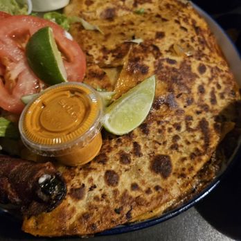 Dona Leti's - Birria Quesadilla - Cocktail Bars Near Me - Houston, Texas Dona Leti's - Birria Quesadilla - Cocktail Bars Near Me - Houston, Texas