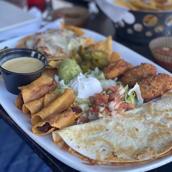 Señor Tequila Mexican Grill - Sampler Platter - Mexican Near Me - Winter Springs, Florida Señor Tequila Mexican Grill - Sampler Platter - Mexican Near Me - Winter Springs, Florida