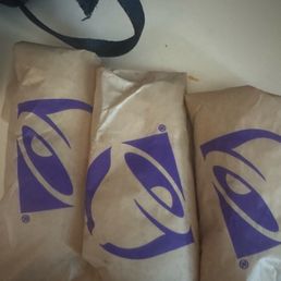 the 3 tacos he's gave us when we spacifically asked for chicken the 3 tacos he's gave us when we spacifically asked for chicken
