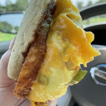 Bristol Sunset Cafe - Hashdog breakfast sandwich! Crispy Hash brown, scrambled egg, cheddar cheese, bomb a** bacon, chives and chipotle aioli! Drooling! - Breakfast & Brunch Near Me - Bristol, Rhode Island Bristol Sunset Cafe - Hashdog breakfast sandwich! Crispy Hash brown, scrambled egg, cheddar cheese, bomb a** bacon, chives and chipotle aioli! Drooling! - Breakfast & Brunch Near Me - Bristol, Rhode Island