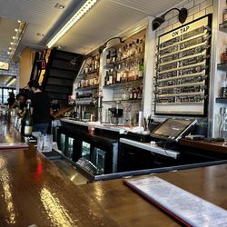 Butcher Bar - Great place for brunch. Pre-set menu &bottomless brunch option but for everyone in the your party. wish the menuhad more vegetarian options!