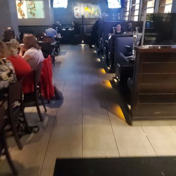 Yard House - Vegetarian Near Me - Burbank, California Yard House - Vegetarian Near Me - Burbank, California