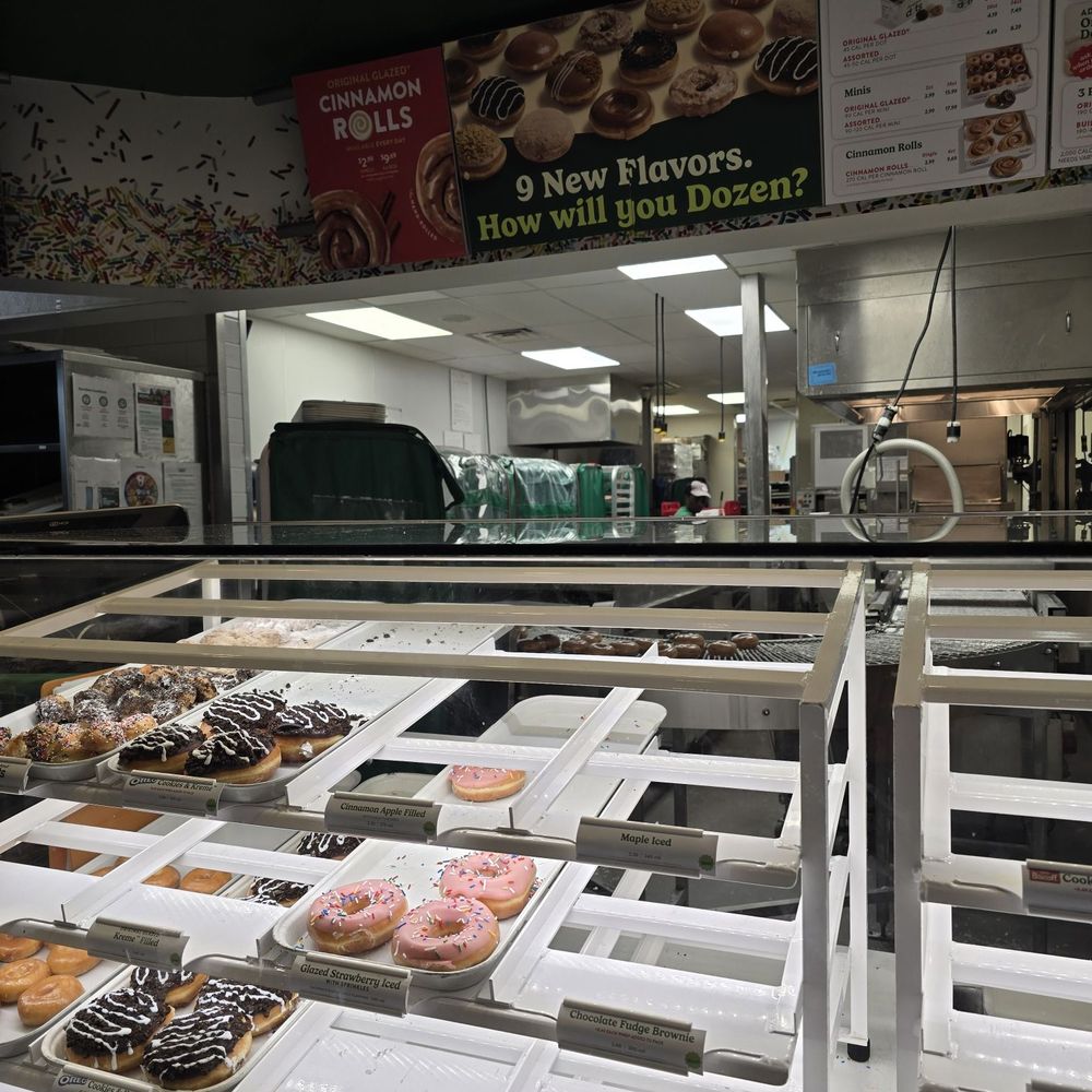 Krispy Kreme - Donuts Near Me - Destin, Florida
