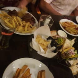 Ron Damón - Mix de platos mexicanos para probar.
