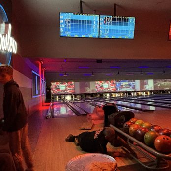 AMF Pinole Valley Lanes - Worker fixing bowling alley - Bowling Near Me - Pinole, California