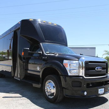 Strusser's Limousine Service - Limos Near Me - Brooklyn, New York Strusser's Limousine Service - Limos Near Me - Brooklyn, New York