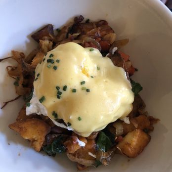 White Star Bar - Chorizo Hash and Potatoes - Burgers Near Me - Jersey City, New Jersey White Star Bar - Chorizo Hash and Potatoes - Burgers Near Me - Jersey City, New Jersey