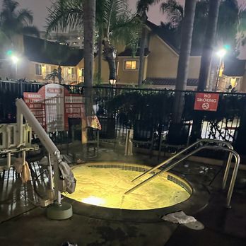 Clementine Hotel & Suites - Hotels Near Me - Anaheim, California Clementine Hotel & Suites - Hotels Near Me - Anaheim, California