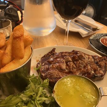 The Chapter House - Ribeye with garlic butter sauce - Pubs Near Me - Salisbury, WIL The Chapter House - Ribeye with garlic butter sauce - Pubs Near Me - Salisbury, WIL