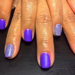 Nails By Sylvia - Shellac matted with glitter additives.