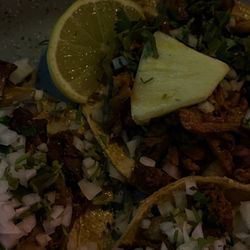 Tacos & Cantina La Potranca - Al pastor tacos