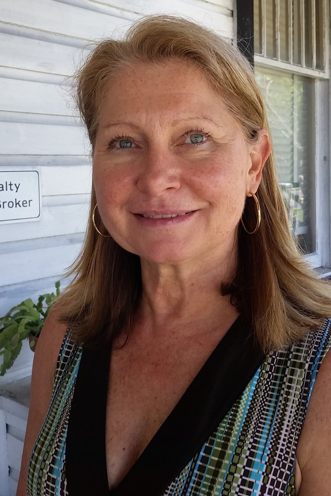 LANDMARK REALTY 311 W Main St, Inverness, Florida Real Estate