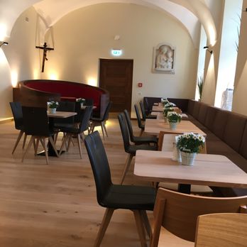 Café 1330 - Gastraum - Cafes Near Me - Ettal, BY Café 1330 - Gastraum - Cafes Near Me - Ettal, BY