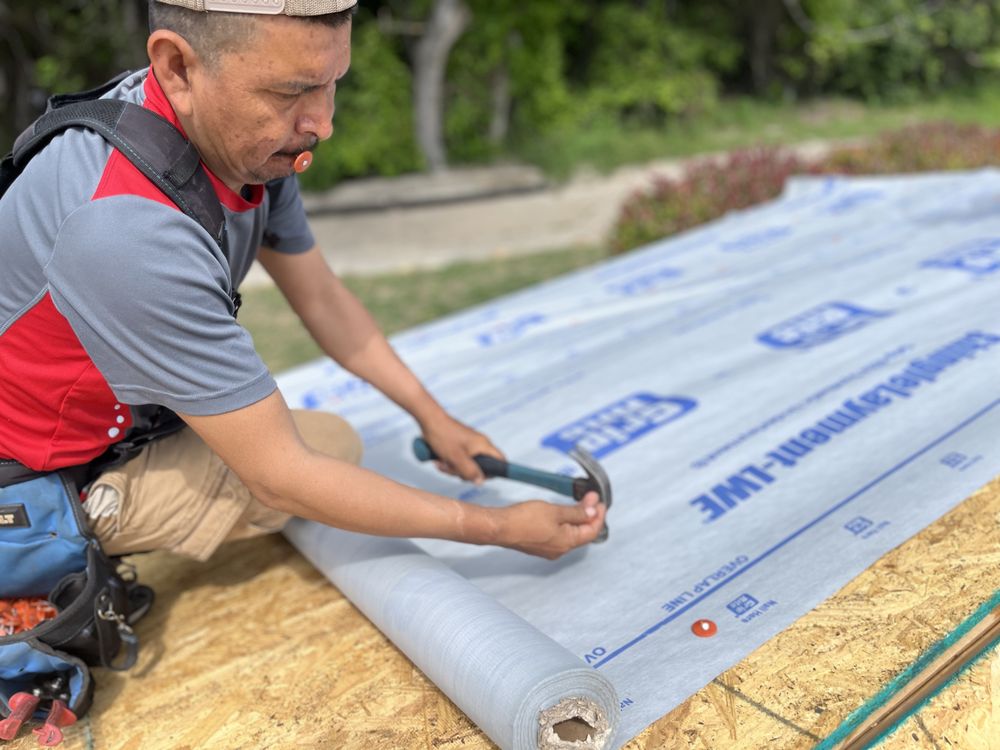 Slide of 4 U Roofing and Construction