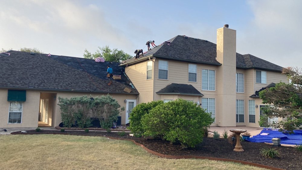 Slide of Roofing Services Now