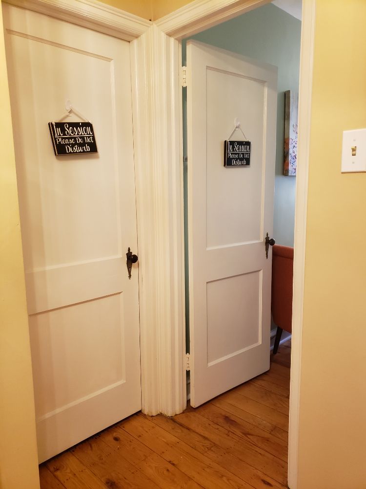 Kathryn Ewers, MFT - grief counselor in Philadelphia, PA