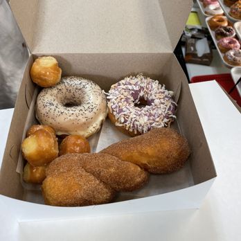 Glaze Doughnuts - Mixed Fancy and Tasty donuts: Lemon Poppyseed, Islander, and Twist Doughnut - Cinnamon Sugar - Donuts Near Me - Las Vegas, Nevada Glaze Doughnuts - Mixed Fancy and Tasty donuts: Lemon Poppyseed, Islander, and Twist Doughnut - Cinnamon Sugar - Donuts Near Me - Las Vegas, Nevada
