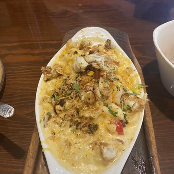 Bin 303 - The Crab Mac & Cheese is luscious to taste!! - New American Near Me - Rockwall, Texas