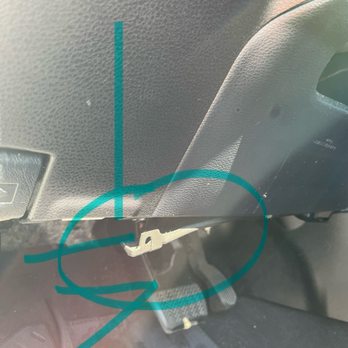 Quality Towing - Tow person broke when looking 4 hood latch - Towing Near Me - San Diego, California Quality Towing - Tow person broke when looking 4 hood latch - Towing Near Me - San Diego, California
