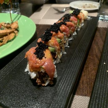 Kuro Bistro - Kuro Roll - Japanese Near Me - Lake Forest, Illinois