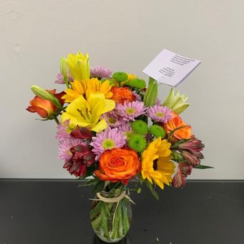 Universal Flowers - Florists Near Me - Oviedo, Florida Universal Flowers - Florists Near Me - Oviedo, Florida
