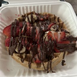 Belgian waffle with strawberries, bananas and Nutella!!!!!