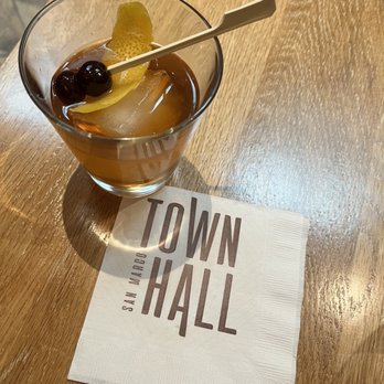 Town Hall - Old fashioned - New American Near Me - Jacksonville, Florida Town Hall - Old fashioned - New American Near Me - Jacksonville, Florida