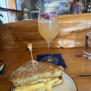 Yolk - Yolkie Cristo - Breakfast & Brunch Near Me - Manzanita, Oregon Yolk - Yolkie Cristo - Breakfast & Brunch Near Me - Manzanita, Oregon
