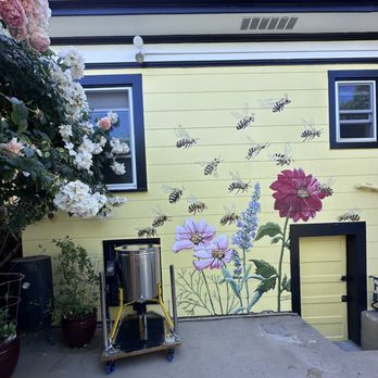 Leksi Paints - Honey extractor , bee escaping from it too gather on the flowers - Commissioned Artists Near Me - San Francisco, California