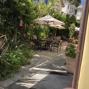 The Avalon Hotel - Breakfast patio - Hotels Near Me - Avalon, California The Avalon Hotel - Breakfast patio - Hotels Near Me - Avalon, California