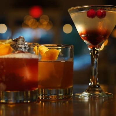 The District Eatery Tap & Barrel by null