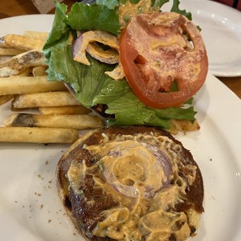 Decoys Seafood - Crab cake sandwich and fries. - Seafood Near Me - Suffolk, Virginia
