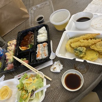 Mt Fuji - SD1. Mt Fuji Box Dinner and a spicy tuna crunch - Sushi Bars Near Me - Parker, Colorado