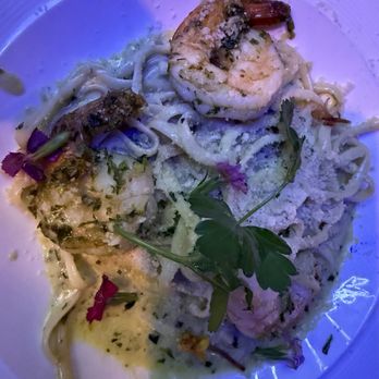 Beeside Balcony - Shrimp Linguini - Mediterranean Near Me - Del Mar, California