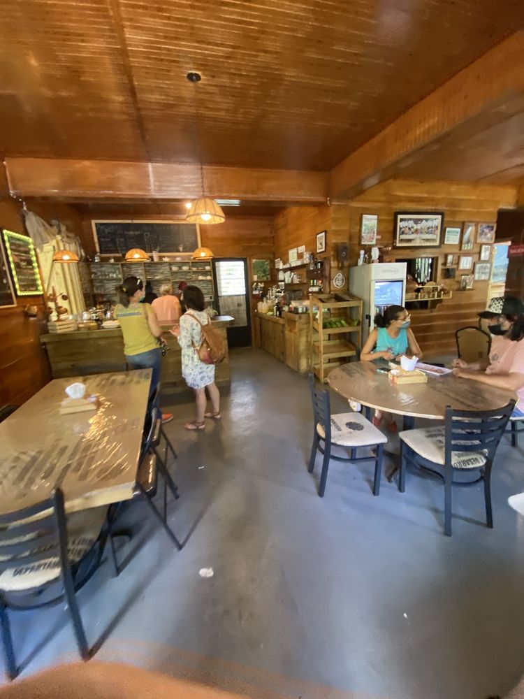 Café Tres Picachos Image