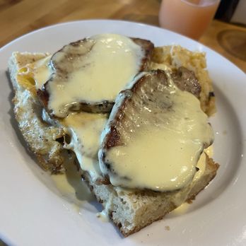 Phoebe's Diner - Phoebe's Benedict - American Near Me - Austin, Texas Phoebe's Diner - Phoebe's Benedict - American Near Me - Austin, Texas