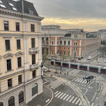Hilton Vienna Plaza - View from Room 725 (king plaza room) - Hotels Near Me - Vienna, 9 Hilton Vienna Plaza - View from Room 725 (king plaza room) - Hotels Near Me - Vienna, 9