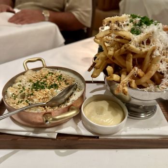 Miller & Lux - Truffle fries & truffle mac and cheese - American Near Me - San Francisco, California Miller & Lux - Truffle fries & truffle mac and cheese - American Near Me - San Francisco, California