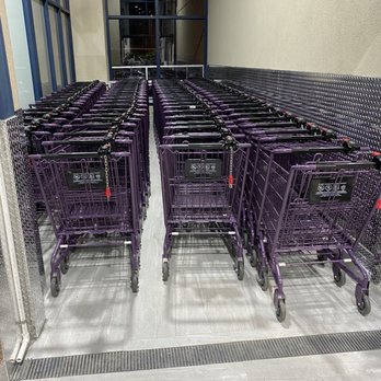 FreshWay Foodmart - Shopping cart pickup - Grocery Near Me - Markham, Ontario
