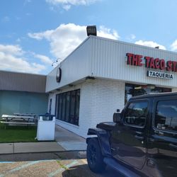 The Taco Stand - Outside of the restaurant & outdoor seating